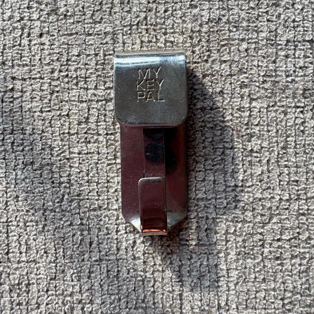 FREE My Key Pal Belt Clip Key Ring Holder Steel Metal Silver Keychain